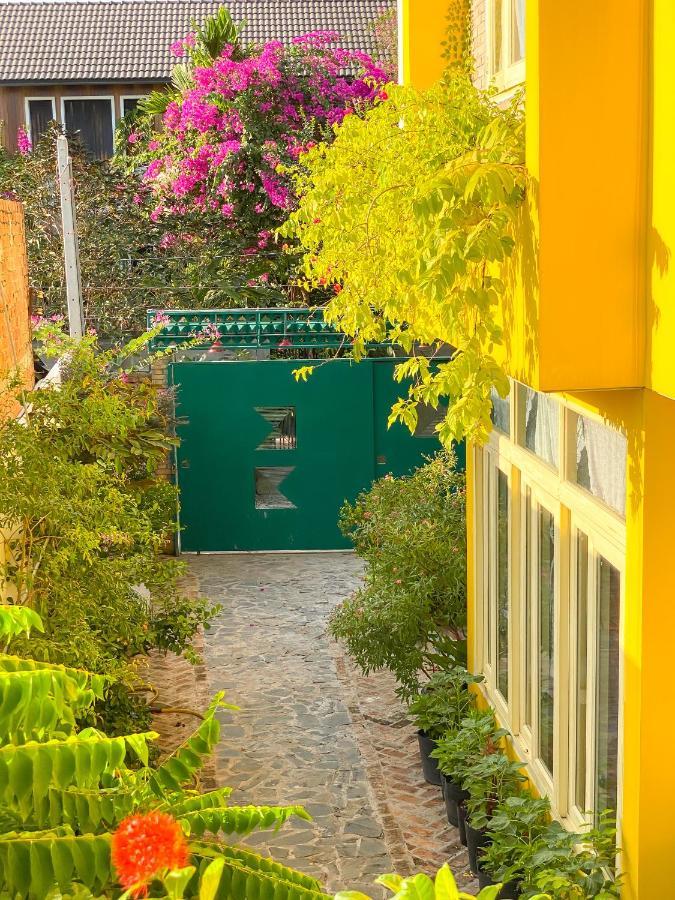 Homestay In Tay Ninh Esterno foto